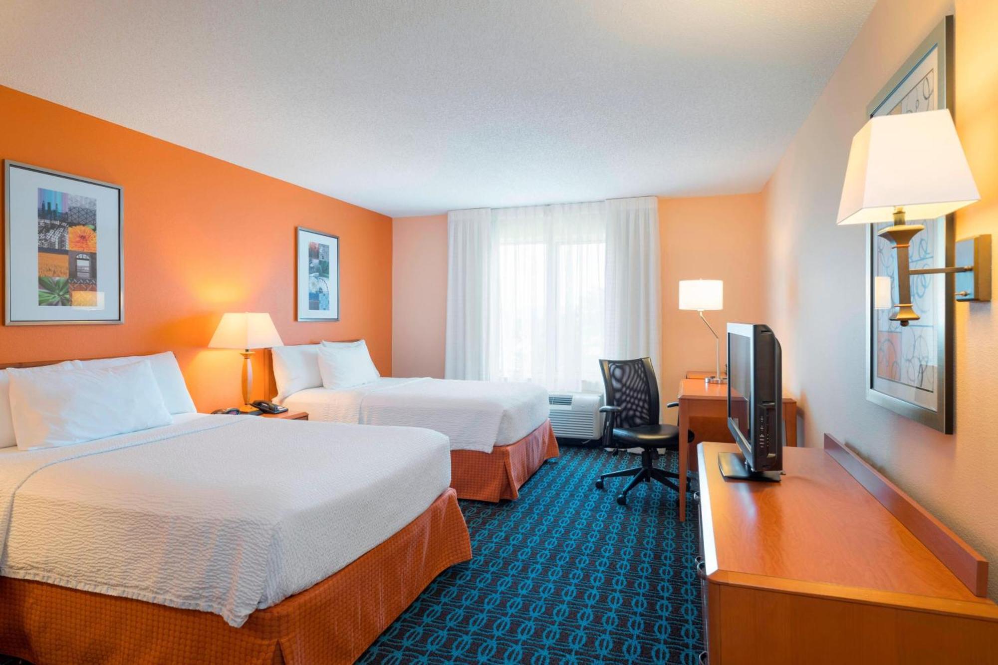 Fairfield Inn & Suites By Marriott State College Eksteriør billede