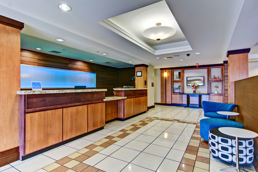 Fairfield Inn & Suites By Marriott State College Eksteriør billede