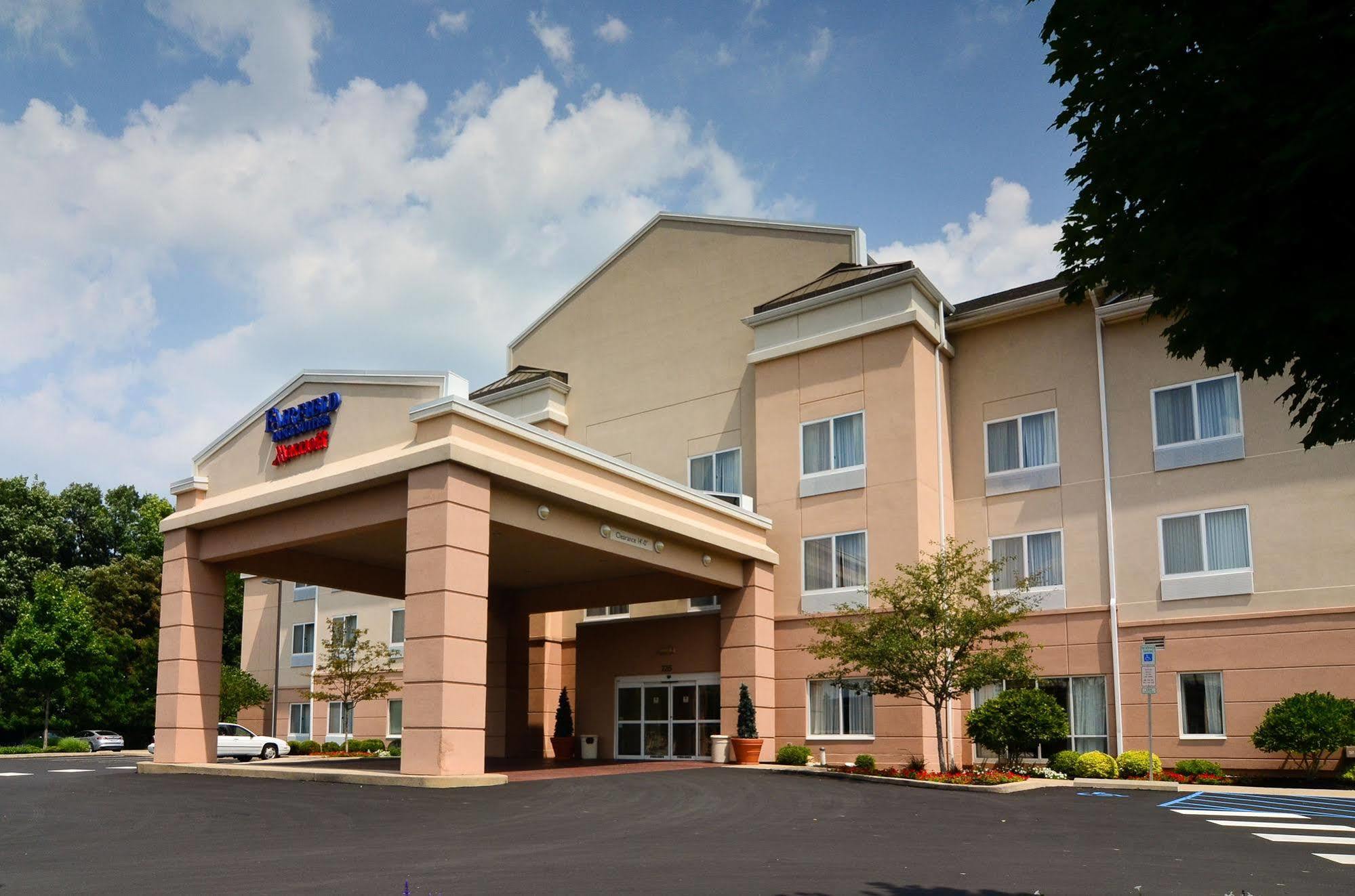 Fairfield Inn & Suites By Marriott State College Eksteriør billede