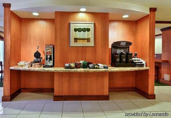 Fairfield Inn & Suites By Marriott State College Eksteriør billede